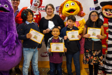 McDonald’s premia a ganadores del Certamen de Cuentos “Yo cuido mi planeta”