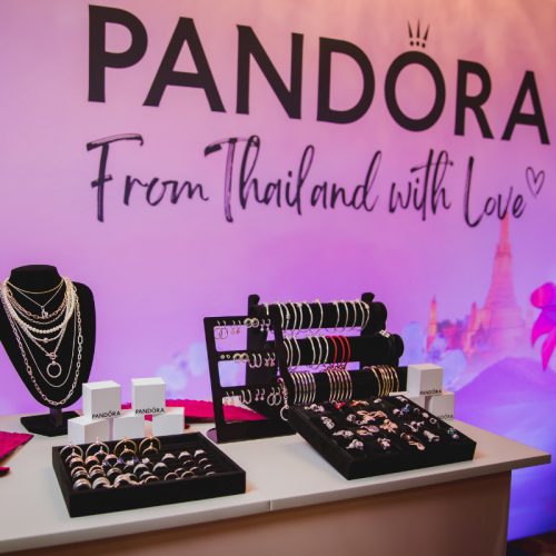 Pandora y Tailandia